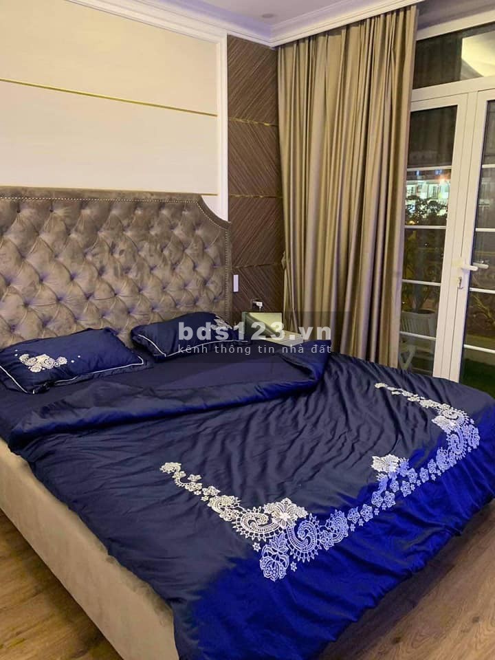 Bán căn Shophouse 24h Vạn Phúc, Hà Đông 60m2 đã hoàn thiện giá 11,5 tỷ. LH 0912442669