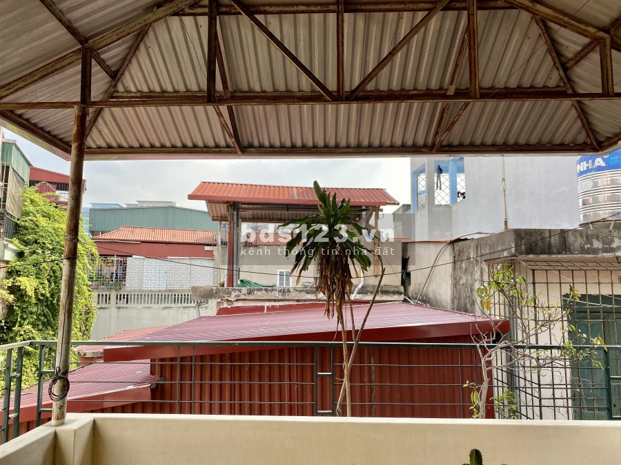 Chính chủ cho thuê nhà riêng, mặt đất, nguyên căn, độc lập.