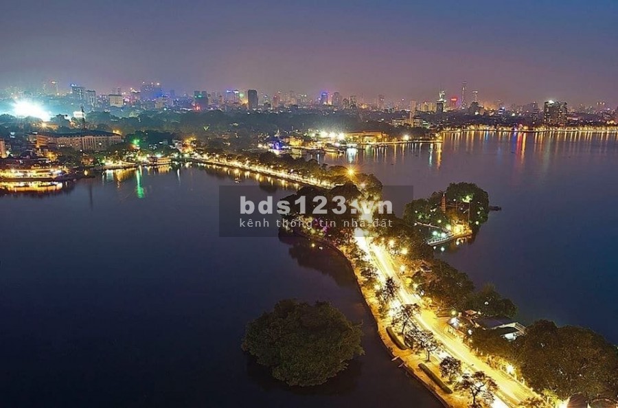 Chủ nhà gửi bán căn Duplex quận Ba Đình, các phòng đều view Hồ Tây lh 0907023278