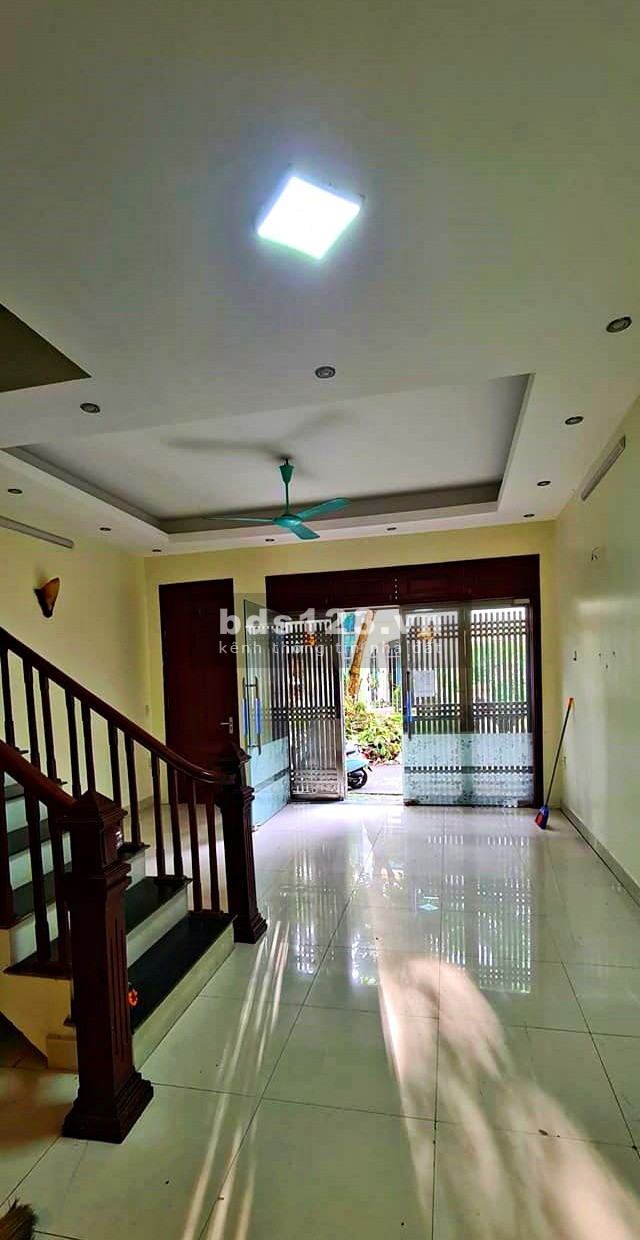 Bán nhà nguyên căn Mậu Lương, Quận Hà Đông, hàng xóm Xa La, thương lai sáng ngời