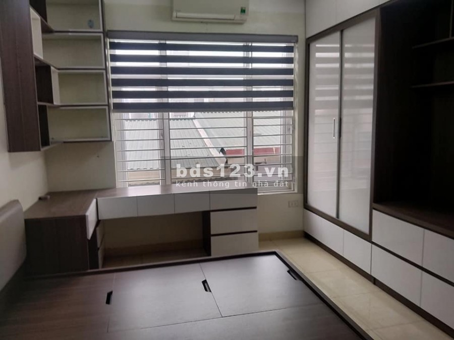 Cực hiếm Trần Phú, ngay Big C Hà Đông 20m ô tô tránh tiện ích ngập tràn dt 35m2, 3 tầng giá 2.6 tỷ
