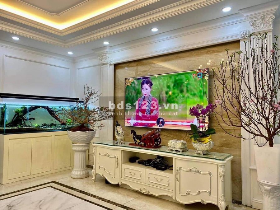 Bán căn Shophouse 24h Vạn Phúc, Hà Đông 60m2 đã hoàn thiện giá 11,5 tỷ. LH 0912442669
