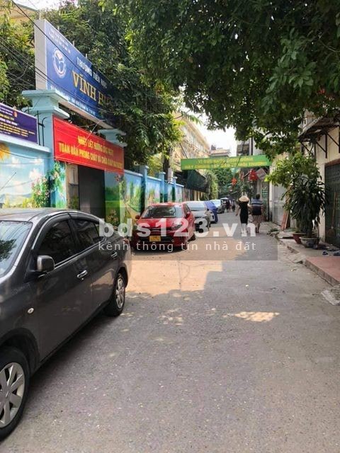 Bán nhà nguyên căn Bát Khối, ngõ thông ô tô tránh, sổ vuông nét, diện tích 84m2, giá 5.3 tỷ