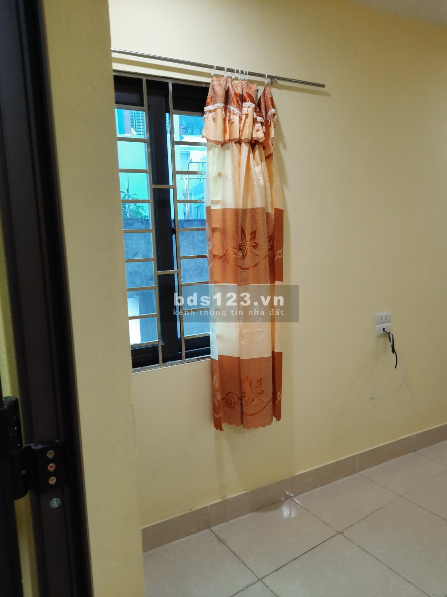 Căn hộ gia đình diện tích sử dụng 40m2, có thang máy, mới xây tiện ích đầy đủ, giá 4 triệu