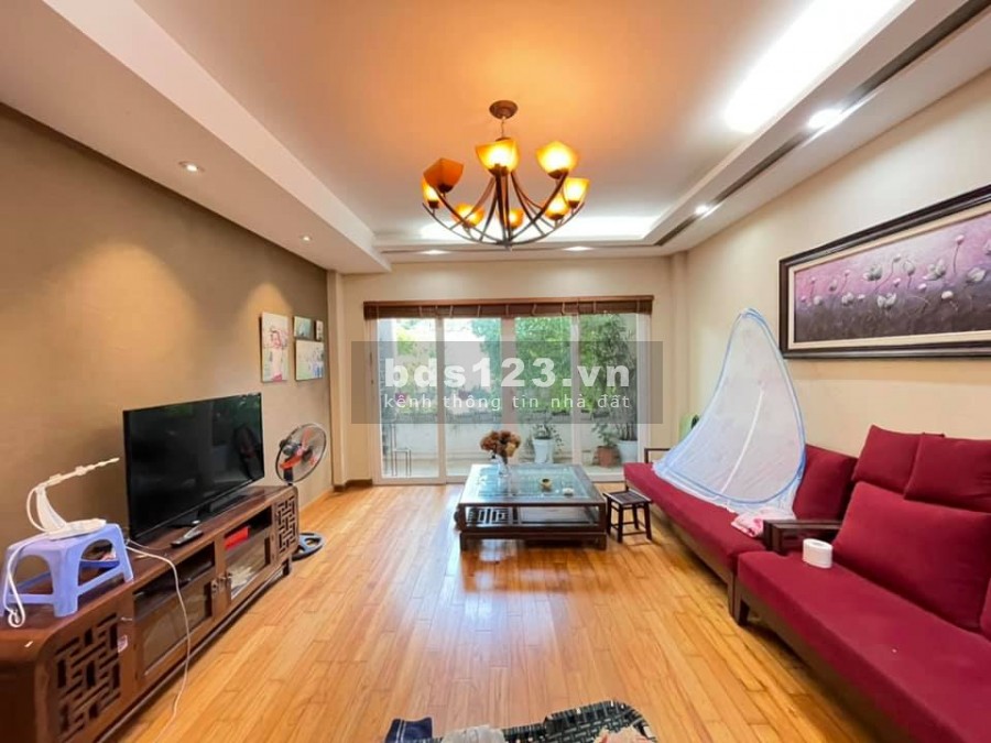 Nhà mặt phố Mỗ Lao, 8 tầng – thang máy, 2 mặt phố, mặt chợ kinh doanh đỉnh nhất 16 tỷ.