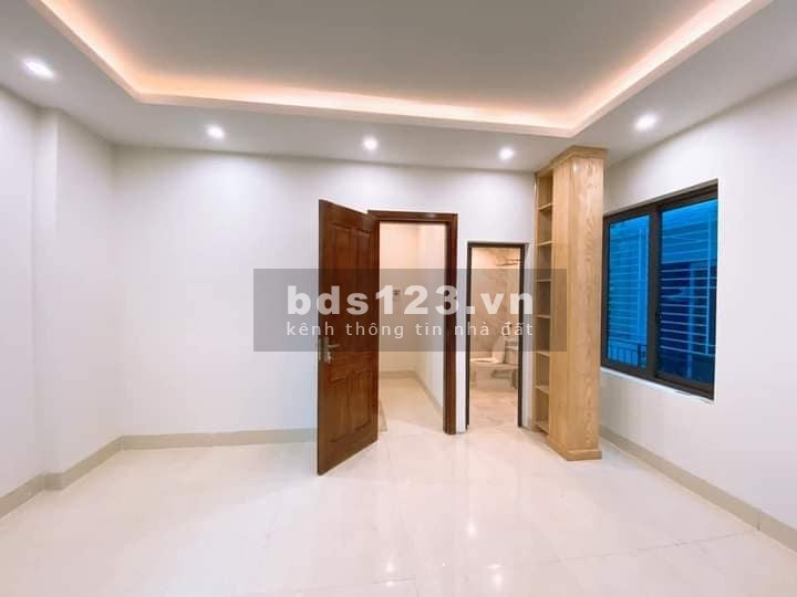 Siêu phẩm nhà nguyên căn cực rẻ vị trí tuyệt đẹp, giá bán 4.5 tỷ, diện tích 65m2, 4 tầng đúc