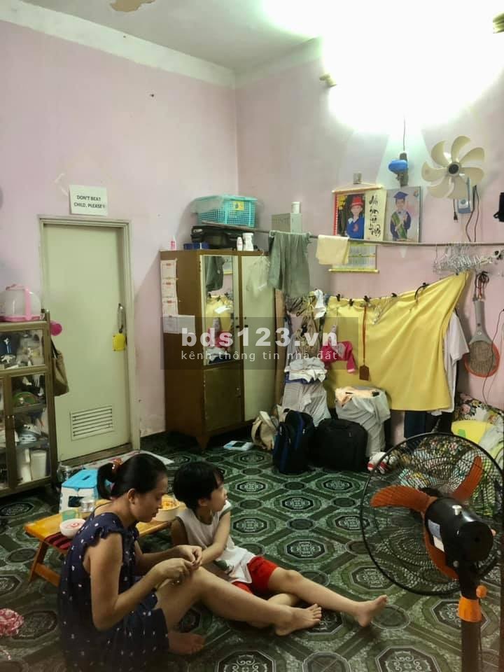 Bán nhà ngay mặt tiền Tân Hương, Tân Phú diện tích sử dụng 137m2 giá bán nhỉnh 14 tỷ