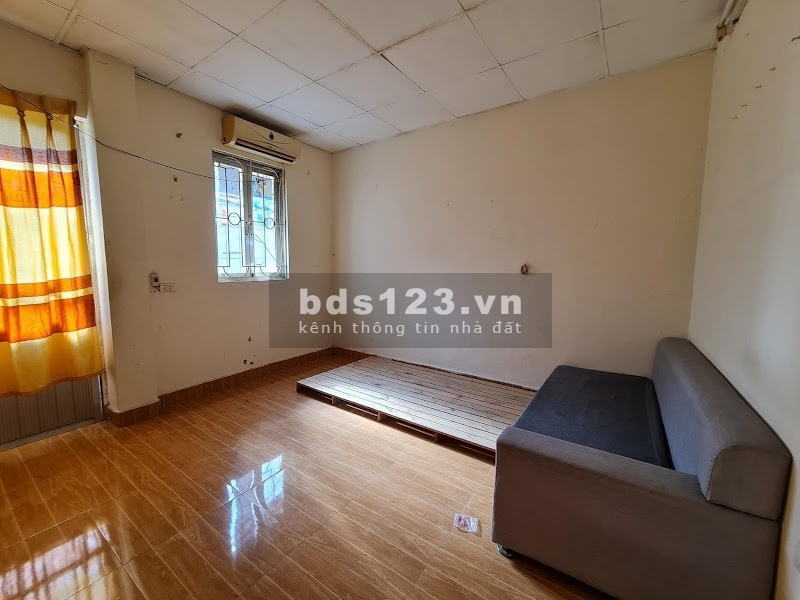 Bán nhà Gốc Đề quận Hai Bà Trưng ngõ 3 Gác hiếm 23m2 MT4,8m 1,9 tỷ