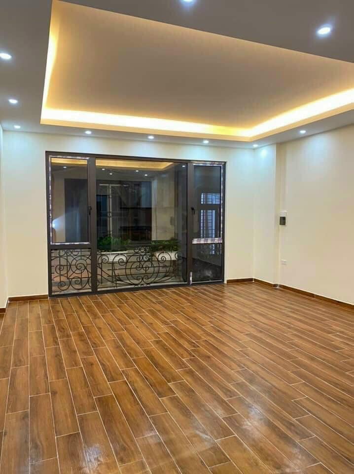 Bán nhà mặt ngõ Đặng Thùy Trâm Cầu Giấy 60mx5T Mt5m 15.6 tỷ 0902224679