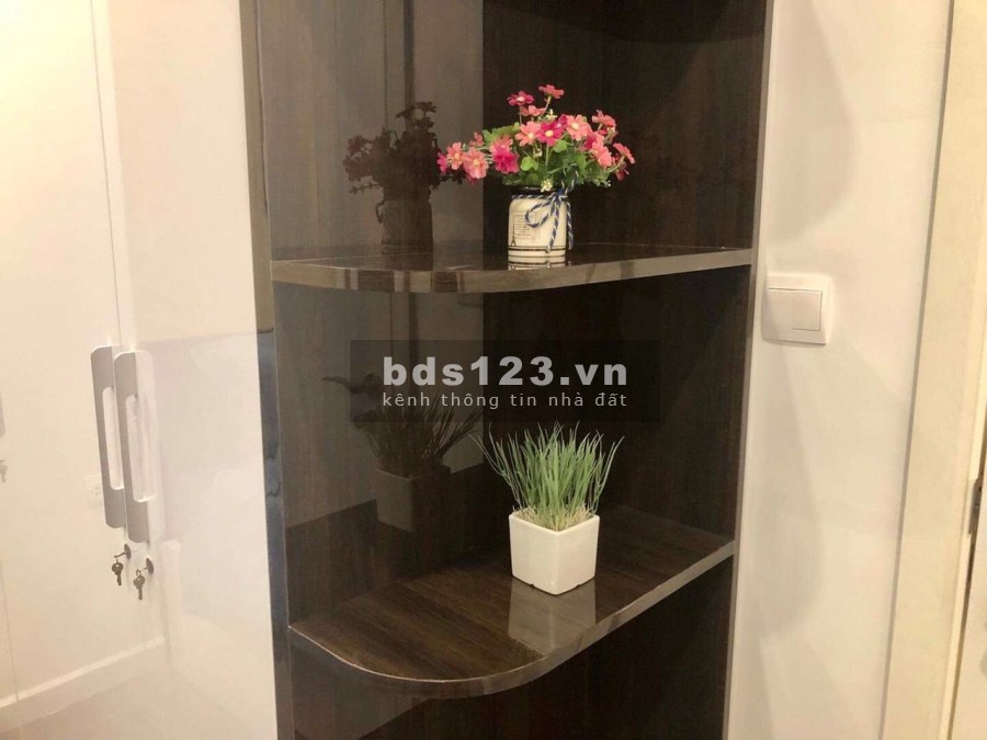 Cho thuê căn hộ chung cư Sakura 47 Vũ Trọng Phụng. 3PN Full Đủ Đồ. 11.5tr