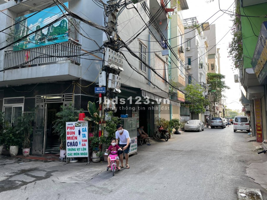 Bán nhà mặt ngõ đường Phú Đô, ô tô chục bước, lô góc, giá đầu 3 tỷ lh 0932382236