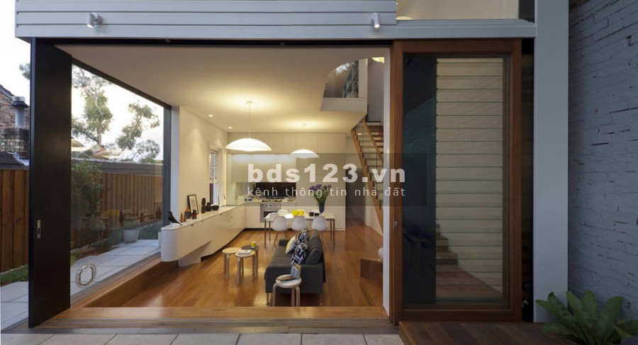 Bán 70m2 đất tặng nhà 2 tầng phố Minh Khai thoáng trước sau - Xây CCMN