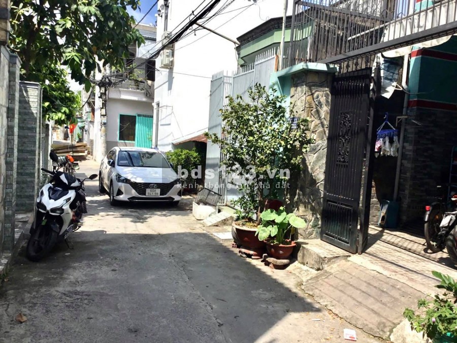 Bán nhà Tân Hương, Tân Phú, diện tích 64m2, 2 tầng, hẻm xe hơi, chỉ 4.5 tỷ lh 0964376159