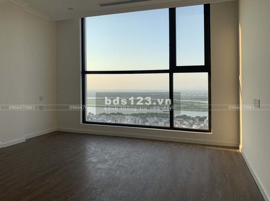 Căn 2PN (View Sông Hồng đẹp) diện tích sử dụng 82m2 thông thủy Sunshine Riverside giá 3,4 tỷ (sổ đỏ)