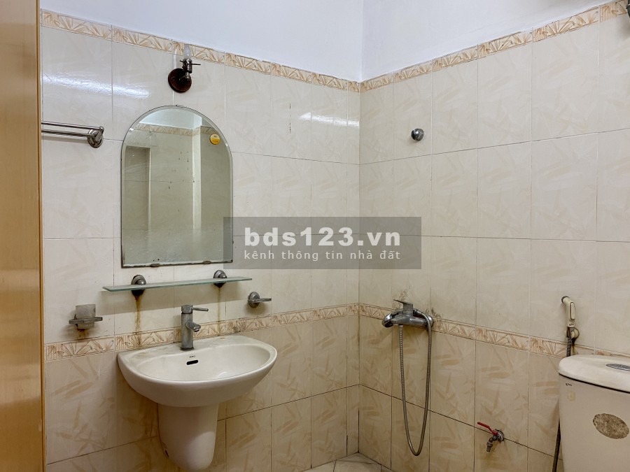 Chính chủ cho thuê nhà riêng, mặt đất, nguyên căn, độc lập.