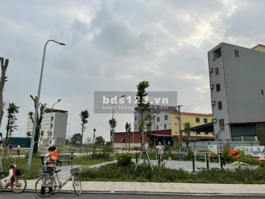 Bán đất sổ đỏ tại Yên Trung, Yên Phong, Bắc Ninh liên hệ xem đất 0977432923