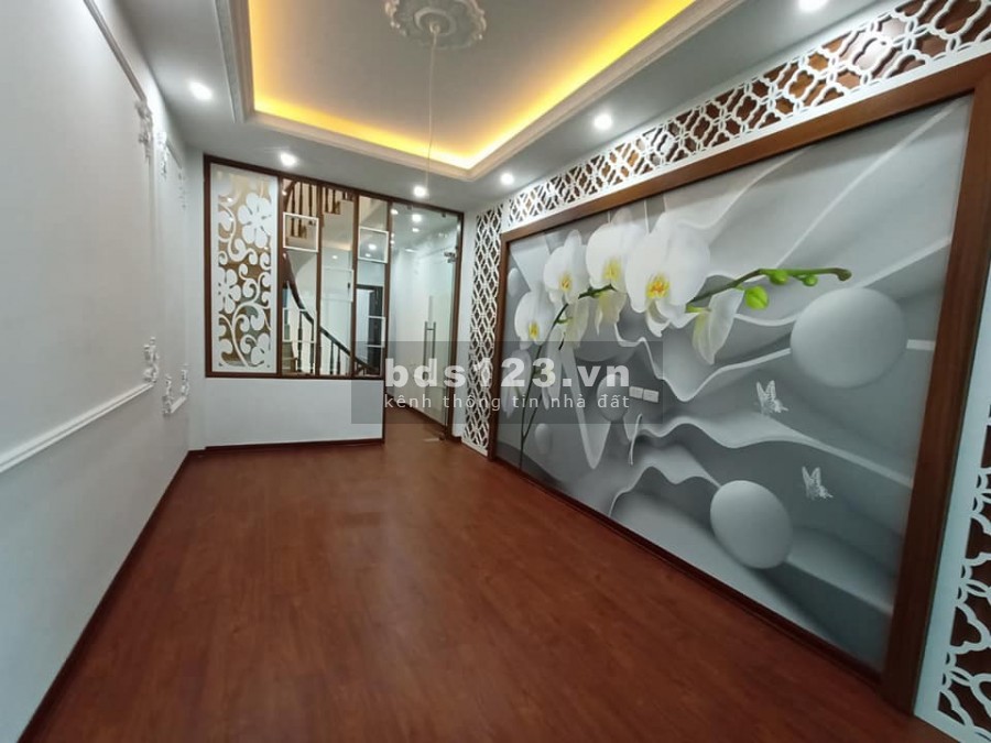 Bán nhà nguyên căn Thịnh Quang Vĩnh Hồ nhà mới hiện đại ô tô đỗ cửa, 6 tầng giá 6.1 tỷ