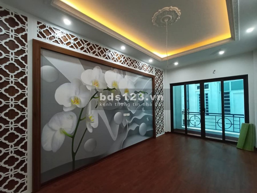 Bán nhà nguyên căn Thịnh Quang Vĩnh Hồ nhà mới hiện đại ô tô đỗ cửa, 6 tầng giá 6.1 tỷ
