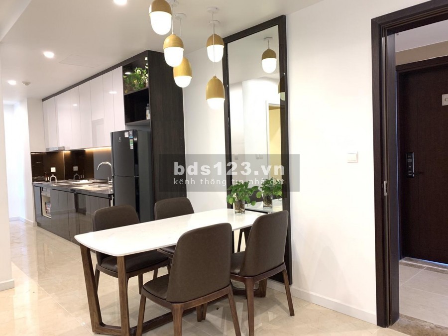 Cho thuê căn hộ chung cư Sakura 47 Vũ Trọng Phụng. 3PN Full Đủ Đồ. 11.5tr