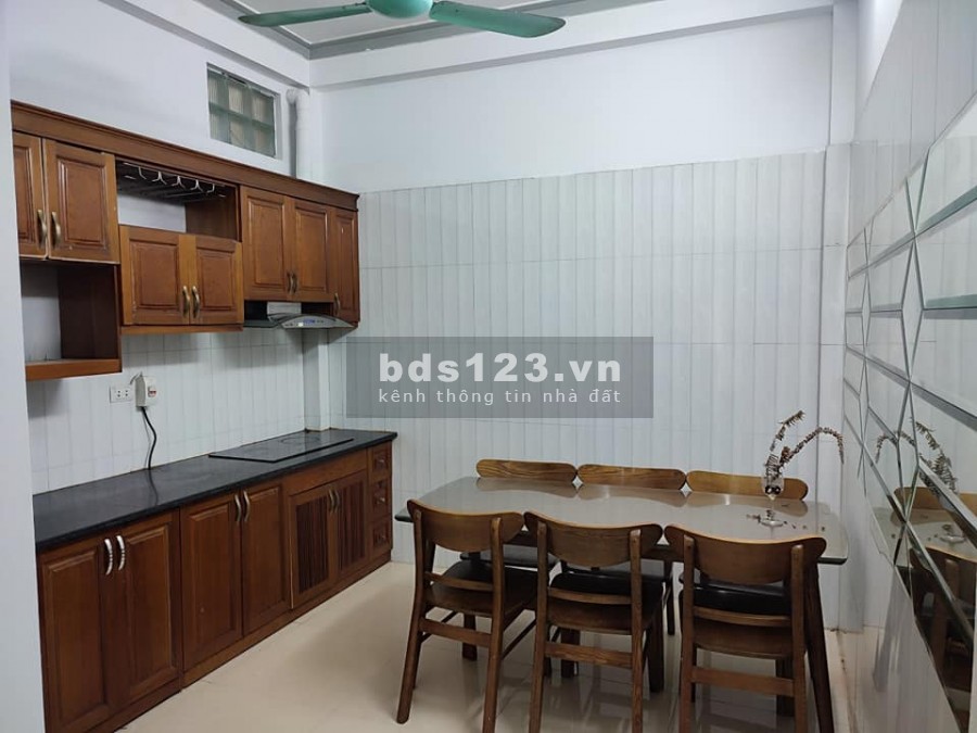 Bán gấp nhà Bạch Mai, diện tích sử dụng 58m, giá nhỉnh 3 tỷ đúc 4 tầng kiên cố, lh 0367004822