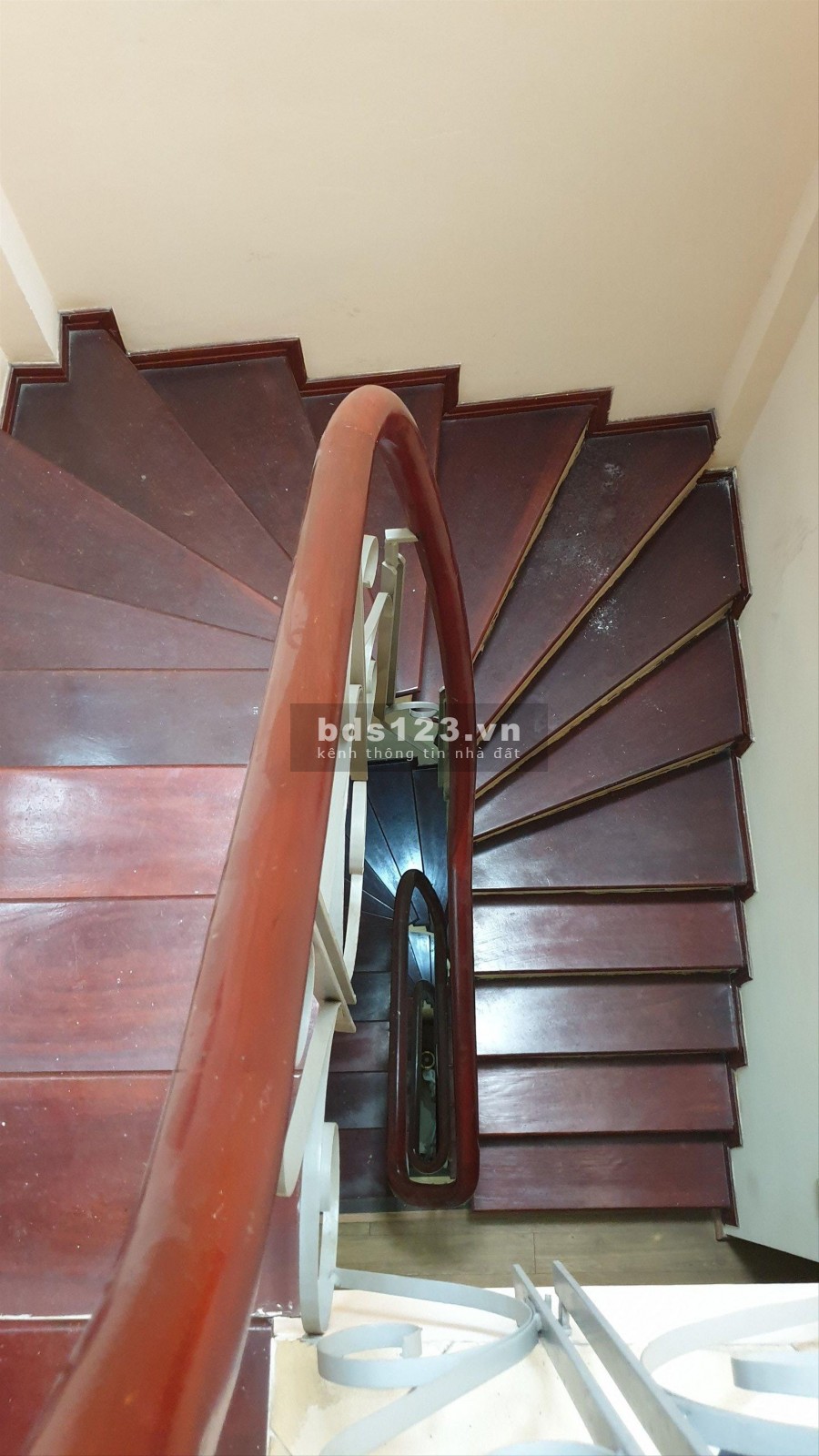 Bán nhà đường Nguyễn Trãi, nhà dân xây, ngõ rộng, 48m2 x 4 tầng, MT 4m