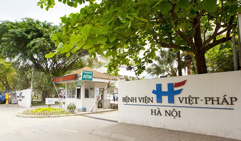 Cần tiền bán gấp nhà mặt Phố Phương Mai chỉ hơn 200 triệu/m2.