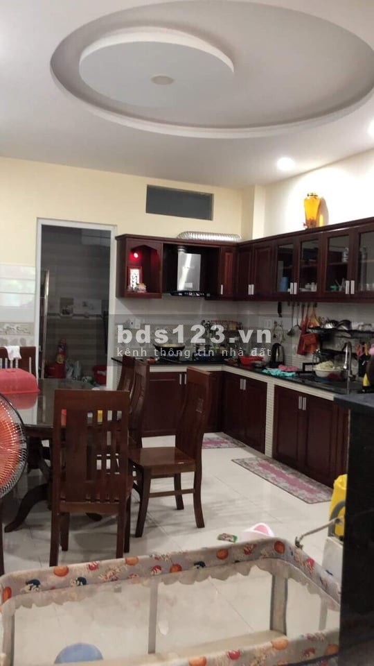 Nhà mặt tiền hot, Lê Cơ, An Lạc, Quận Bình Tân, 4 tầng, diện tích 4 x 17, giá bán 7,3 tỷ