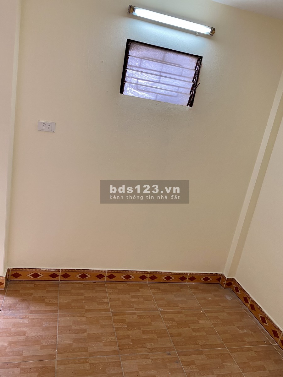 Chính chủ cho thuê nhà riêng, mặt đất, nguyên căn, độc lập.