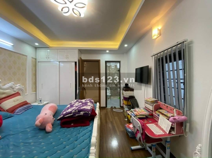 Bán Gấp chung cư mini phố Hoàng Ngân dt 45m2, 5 tầng giá cực sốc, thu nhập 450tr/năm