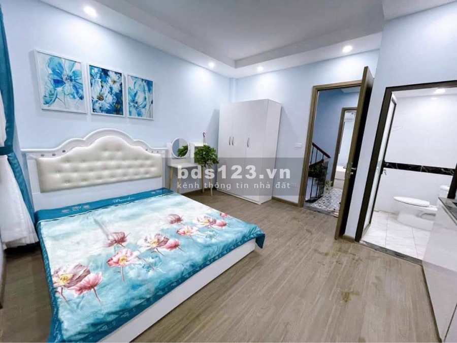Bán Gấp chung cư mini phố Hoàng Ngân dt 45m2, 5 tầng giá cực sốc, thu nhập 450tr/năm