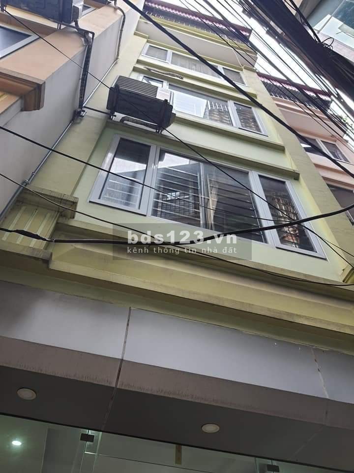Bán nhà phố Định Công Thượng Hoàng Mai 32 m x 5 tầng giá 3.4 tỷ ôtô đỗ cửa kinh doanh các kiểu