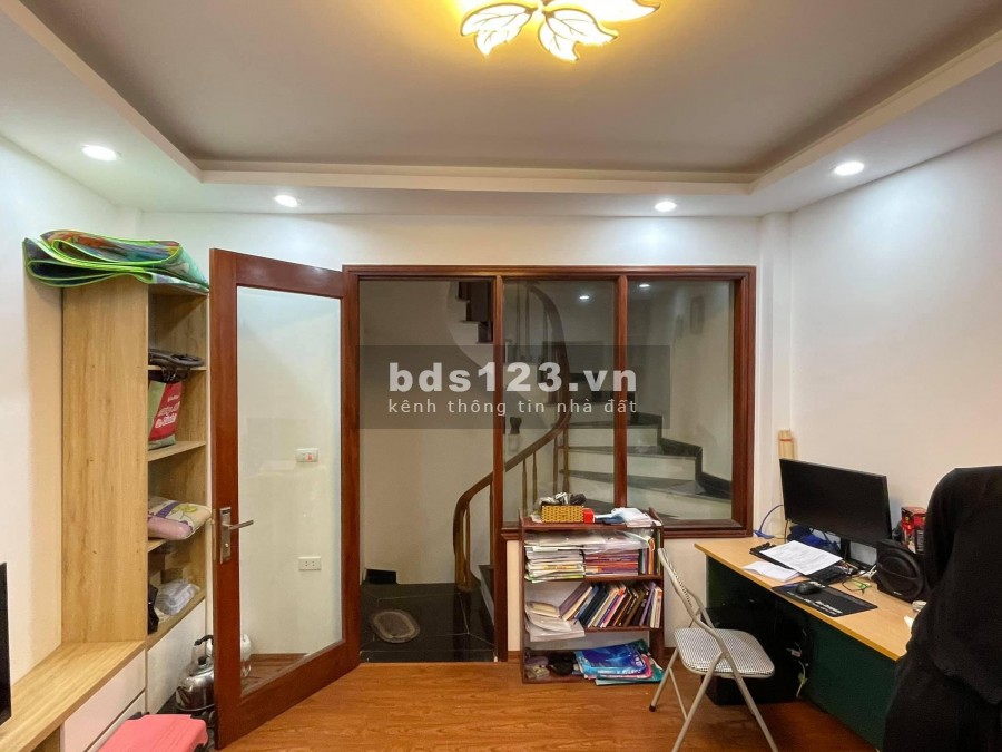 Bán nhà nguyên căn Lạc Trung hàng xóm Times City diện tích 34m2, 4 tầng giá nhỉnh 2 tỷ