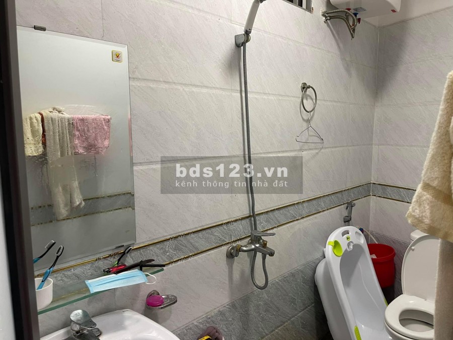 Bán nhà nguyên căn Lạc Trung hàng xóm Times City diện tích 34m2, 4 tầng giá nhỉnh 2 tỷ