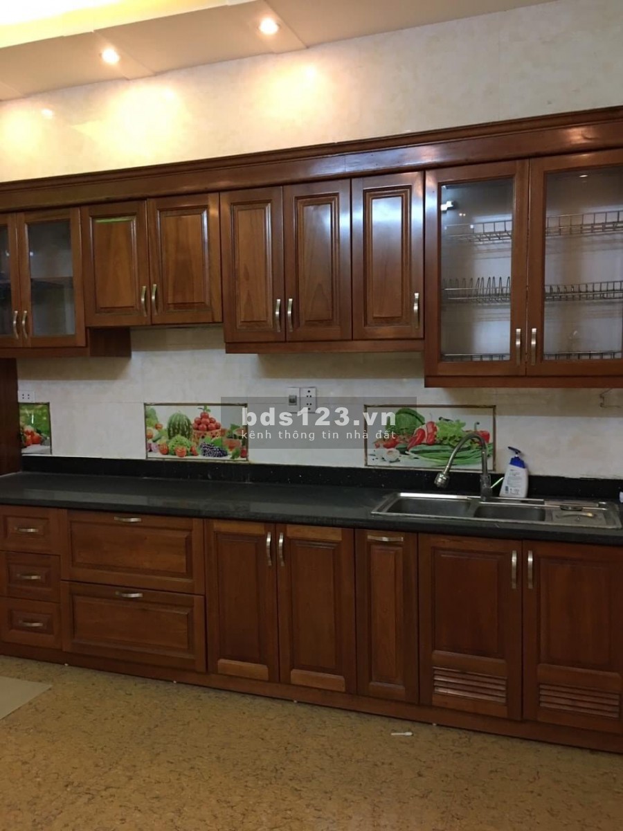 Với chỉ hơn 4 tỷ có ngay nhà phố Ba Đình oto đỗ cửa, đẹp lung linh liên hệ 0942781345