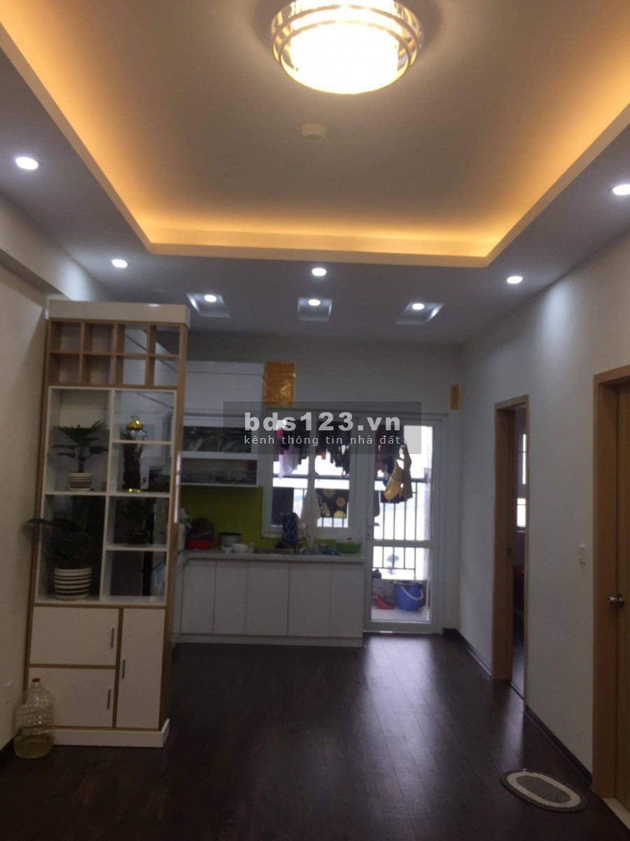 Bán căn chung cư hh02 khu 6 toà tầng 6 view hồ, dt 65m2 2 ngủ, 2vs ,tại kđt Thanh Hà, giá 1,1 tỉ