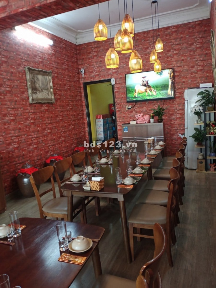 Măt Phố Mai Anh Tuấn dtsd 64m2, 3 tầng, mặt tiền 4m, view hồ Hoàng Cầu, giá bán 18.5 tỷ