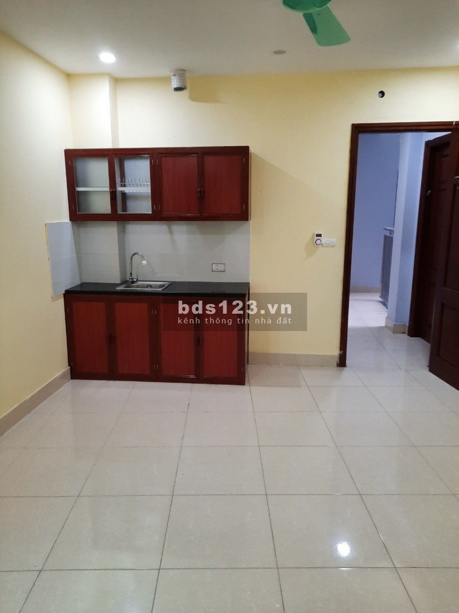 Căn hộ gia đình diện tích sử dụng 40m2, có thang máy, mới xây tiện ích đầy đủ, giá 4 triệu
