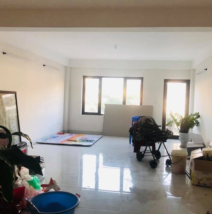 Bán nhà mặt ngõ Văn Chương- trung tâm Đống Đa mặt tiền 4m 5 tầng vị trí đẹp KD đỉnh!