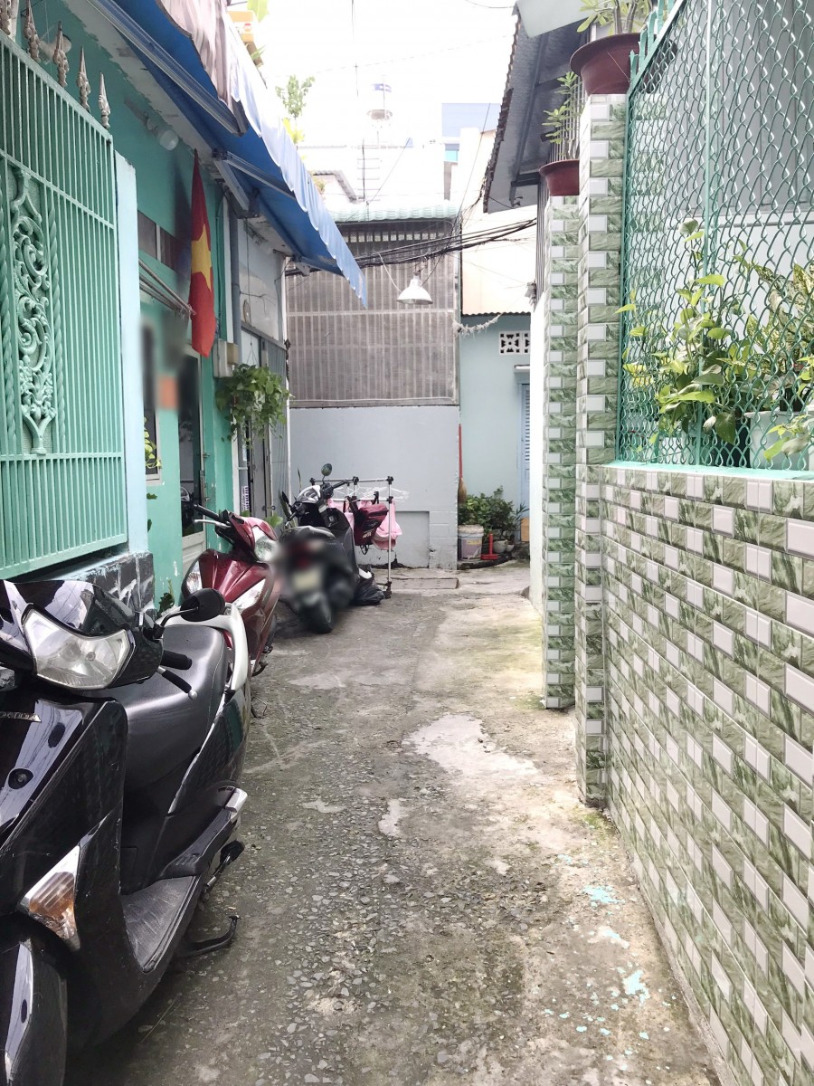 Nhà lầu diện tích sử dụng 40m2, ngay chợ đường Mai Am…