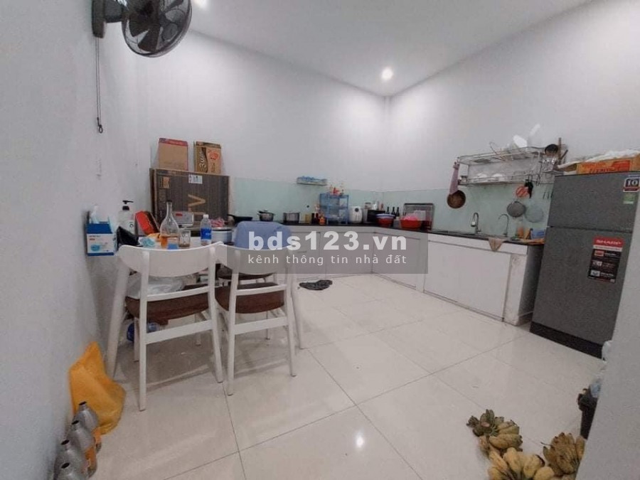 Hẻm xe hơi, diên tích sử dụng 4x10, 5 tầng, đường Thành Mỹ, Tân Bình, giá bán 5,8 tỷ
