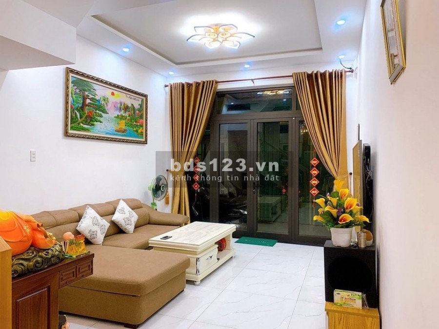 Hẻm xe hơi, diên tích sử dụng 4x10, 5 tầng, đường Thành Mỹ, Tân Bình, giá bán 5,8 tỷ