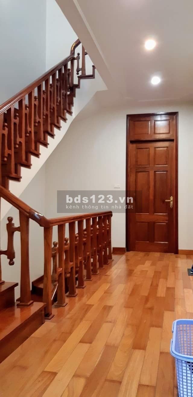 Bán Gấp liên kề Xa La, Quận Hà Đông diện tích 85m2, 5 tầng, giá bán 7.8 Tỷ tặng nội thất
