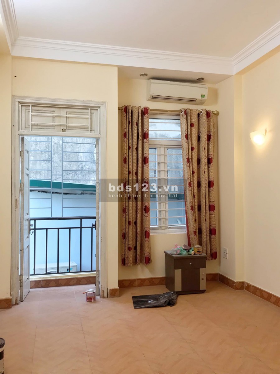 Với 2,5 tỷ sở hữu ngay căn nhà phố Trương Định Hà Nội, dt 35m2 4 tầng mới tinh ở ngay