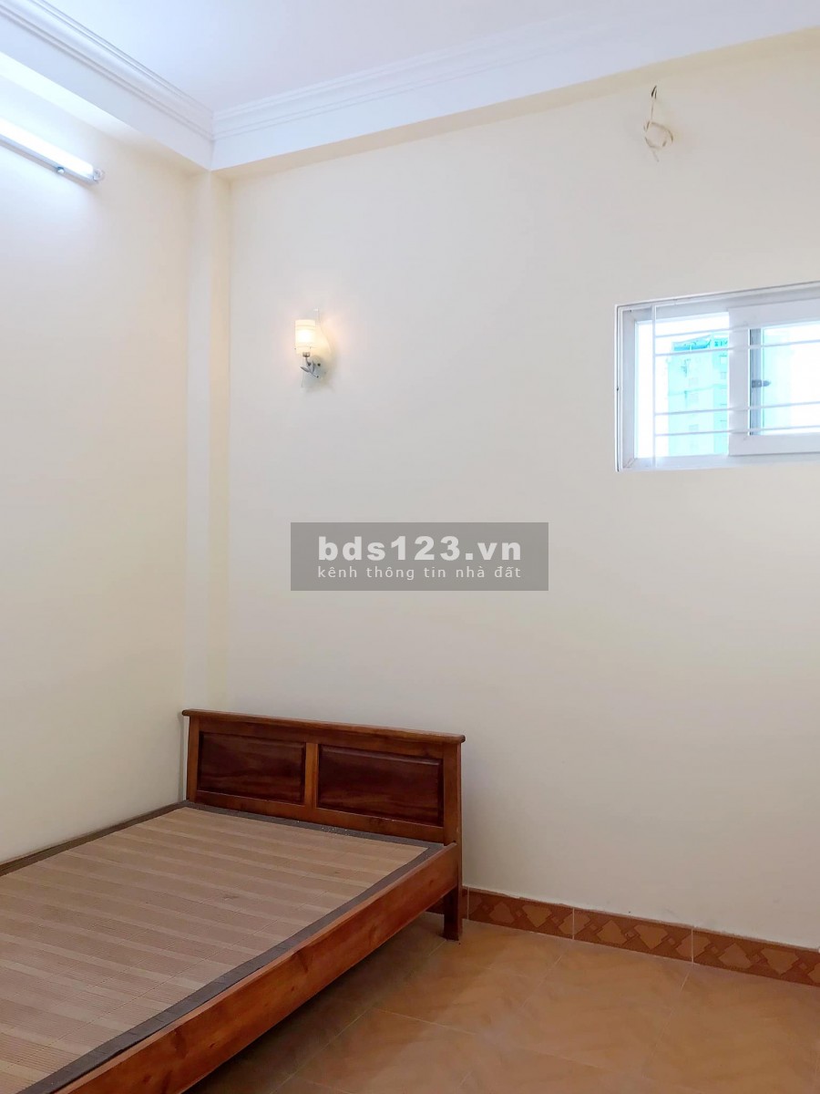 Với 2,5 tỷ sở hữu ngay căn nhà phố Trương Định Hà Nội, dt 35m2 4 tầng mới tinh ở ngay