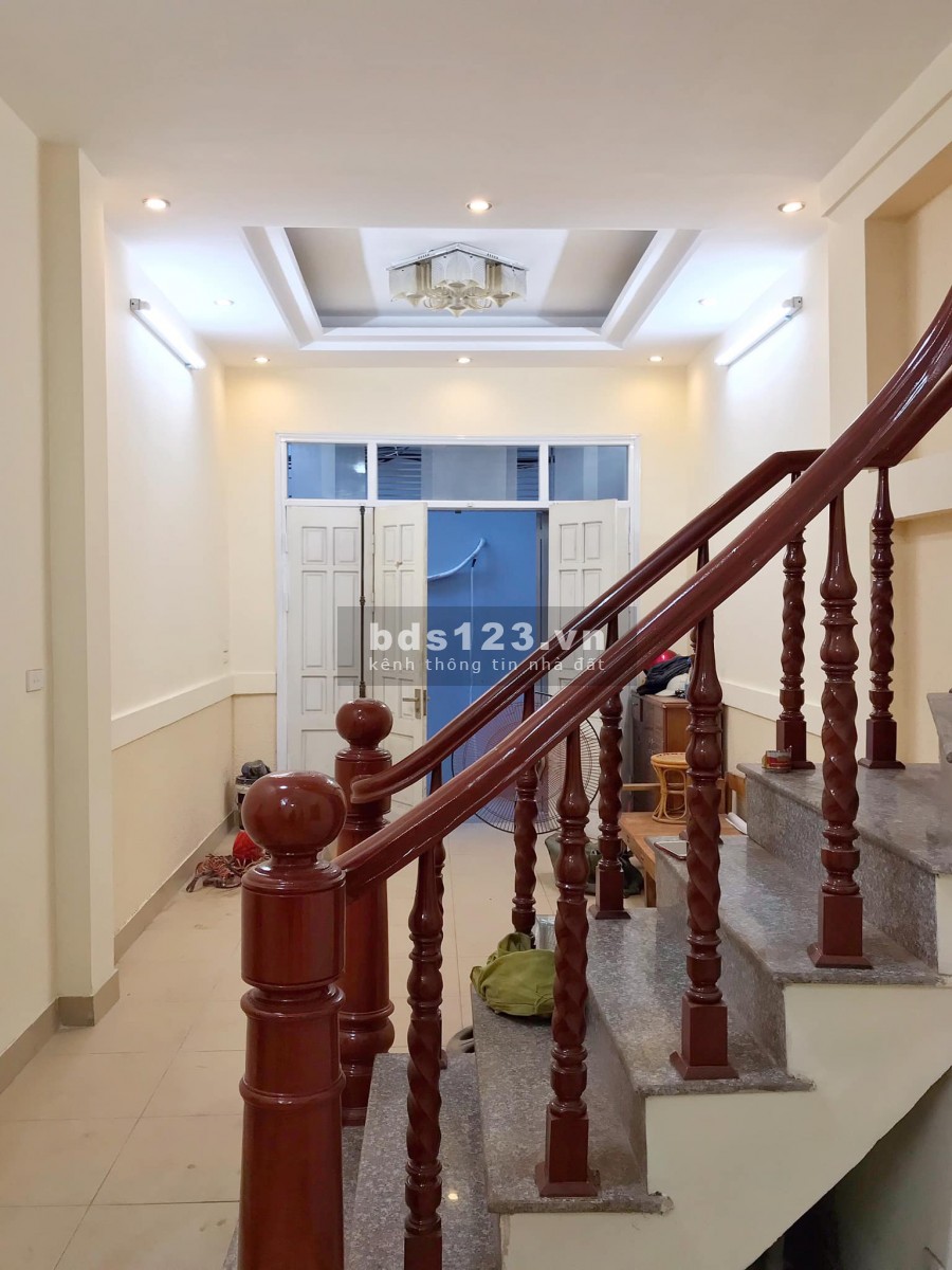 Với 2,5 tỷ sở hữu ngay căn nhà phố Trương Định Hà Nội, dt 35m2 4 tầng mới tinh ở ngay