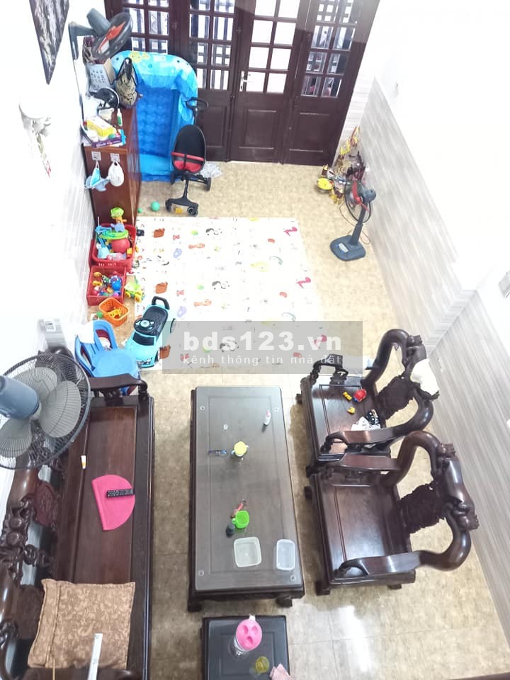 Chính chủ cần bán nhà khu phân lô Quận Thanh Xuân, ô tô vào nhà giá chỉ 4 tỷ, 2 mặt ngõ