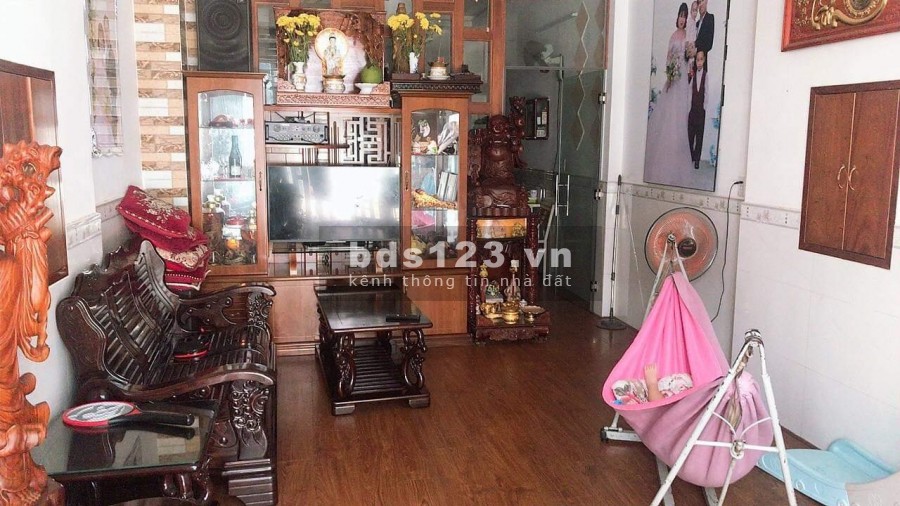Nhà đẹp 3 tầng, hẻm xe hơi tránh. Phan Huy Ích, Tân Bình giá bán 4,3 tỷ có sân trước rộng