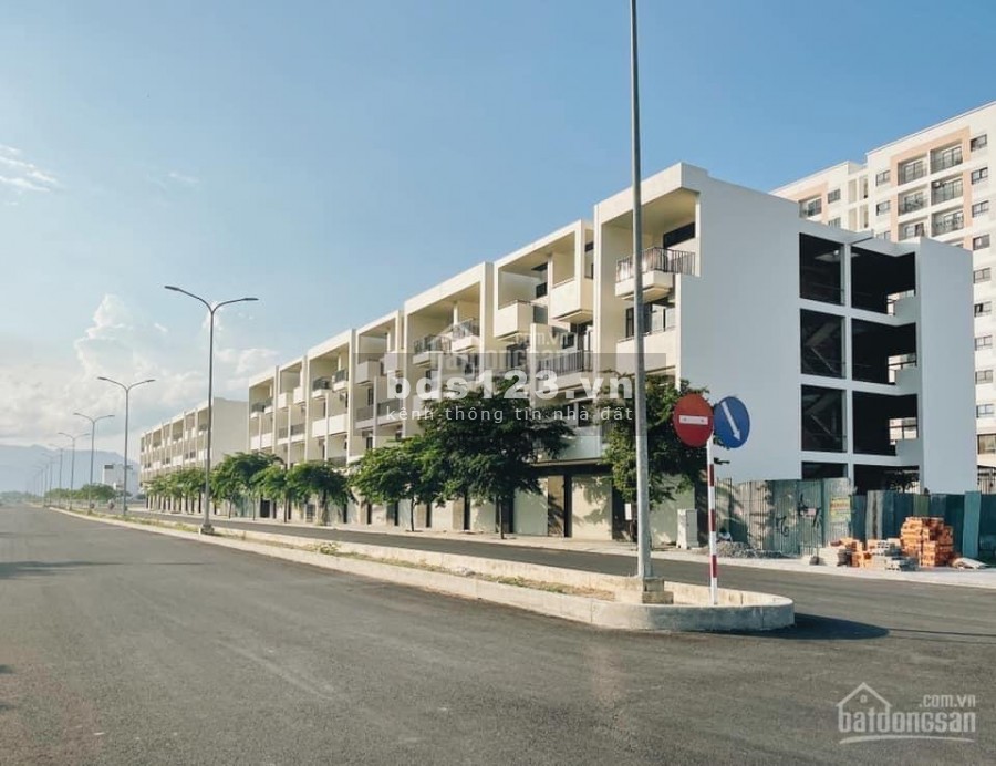 Chỉ còn vài căn Shophouse tại VCN Phước Long 2 gía gốc, ngân hàng hỗ trợ 70% giá trị mua bán