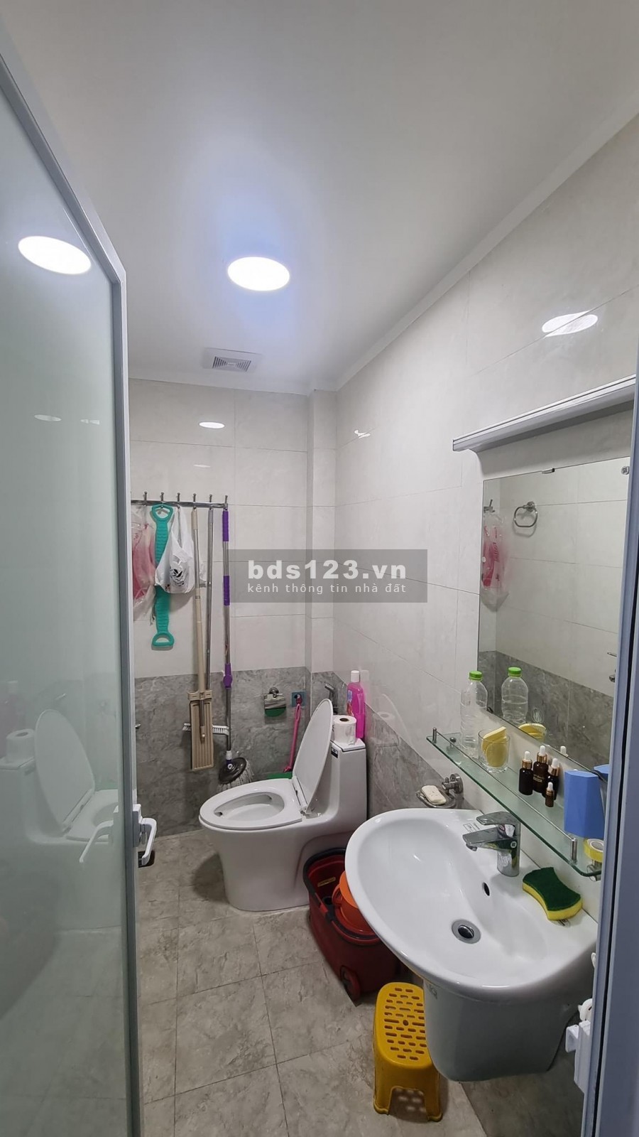 Bán nhà Đông Ngạc, Nhà đẹp, Diện tích lớn, Giá tiền nhỏ, Tặng nội thất, Ở luôn.