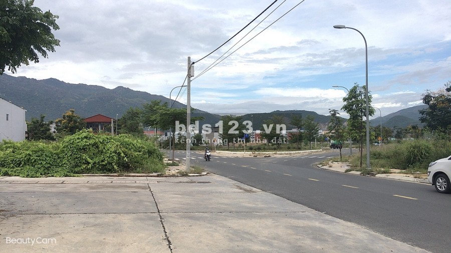 Đất nền khu tái định cư Hòn Rớ 2, Phước Đồng, Nha Trang, giá bán 19 triệu/m2 sổ sẵn